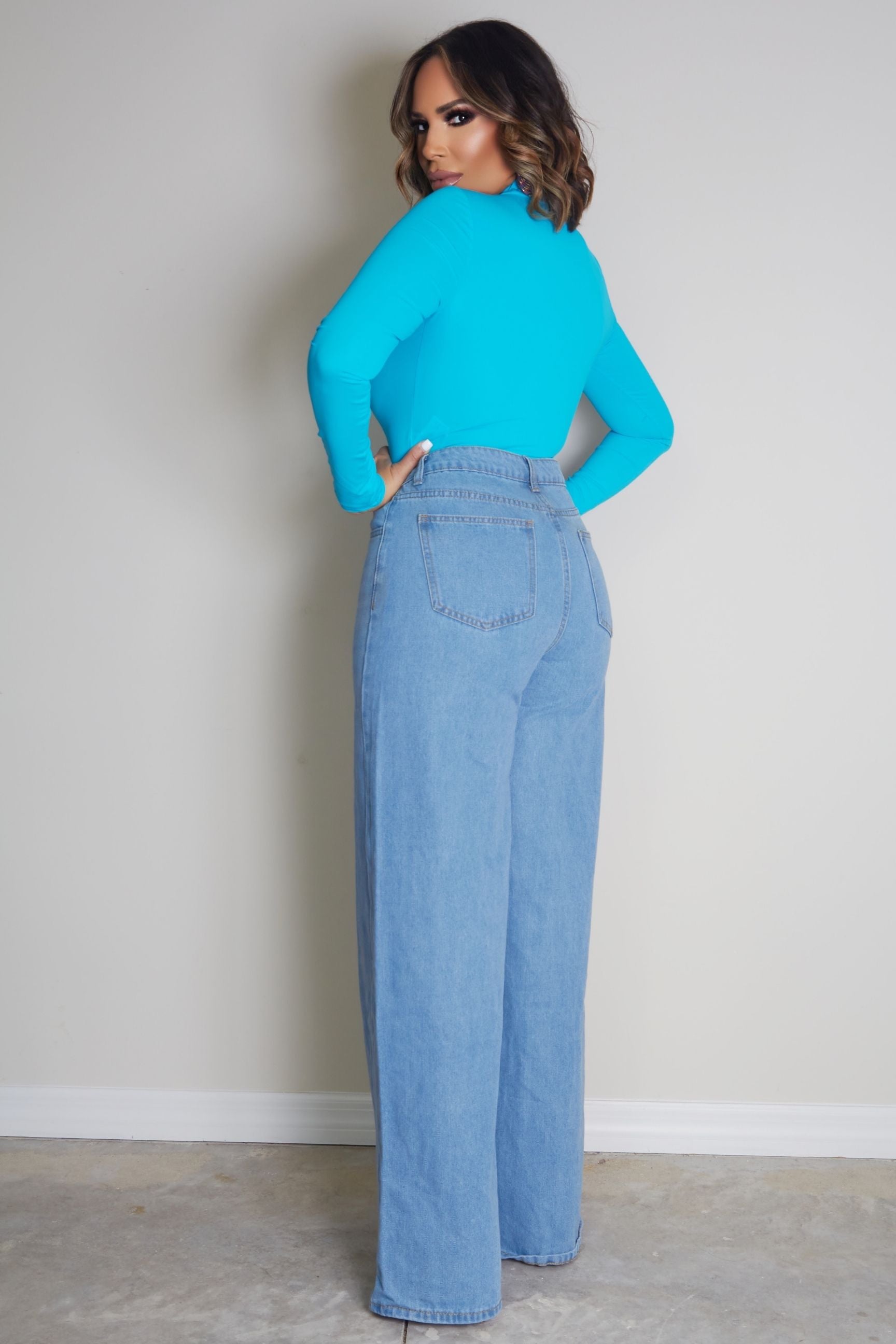 Kailey Mock Neck Cut Out Bodysuit